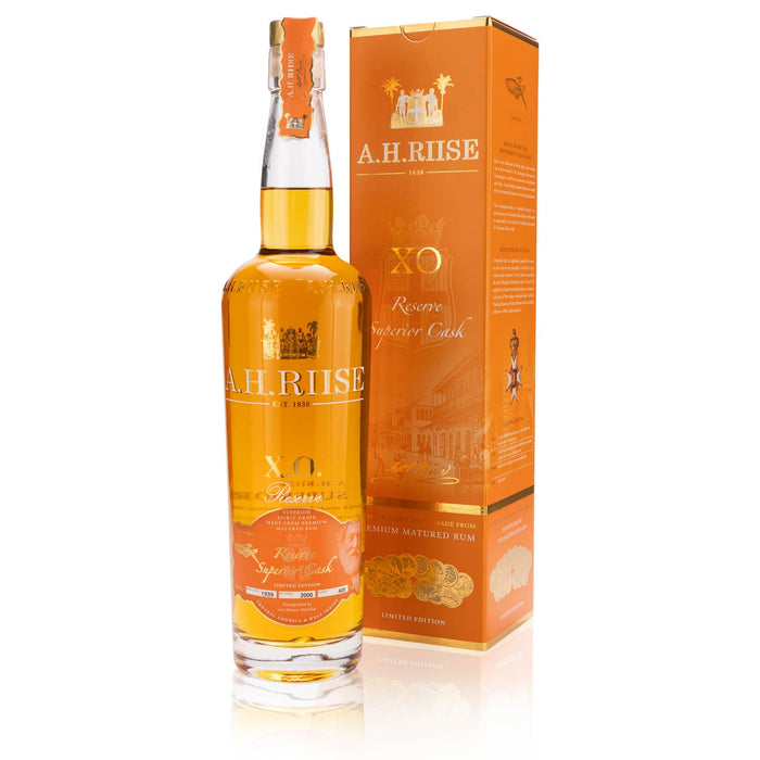 A.H. Riise XO Reserve Superior Cask Rum in Geschenkverpackung – Spirituosen – A.H. Riise